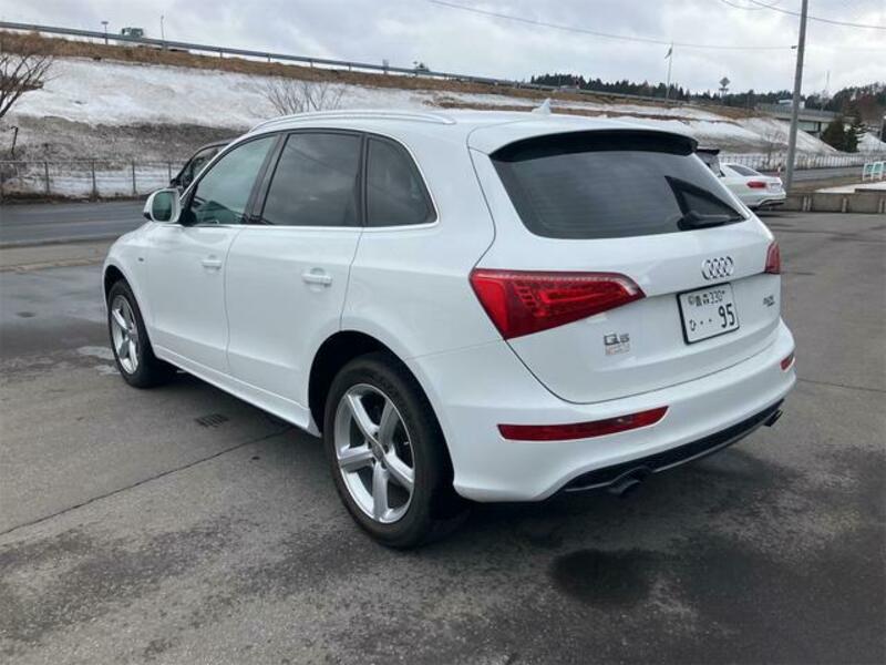 Q5