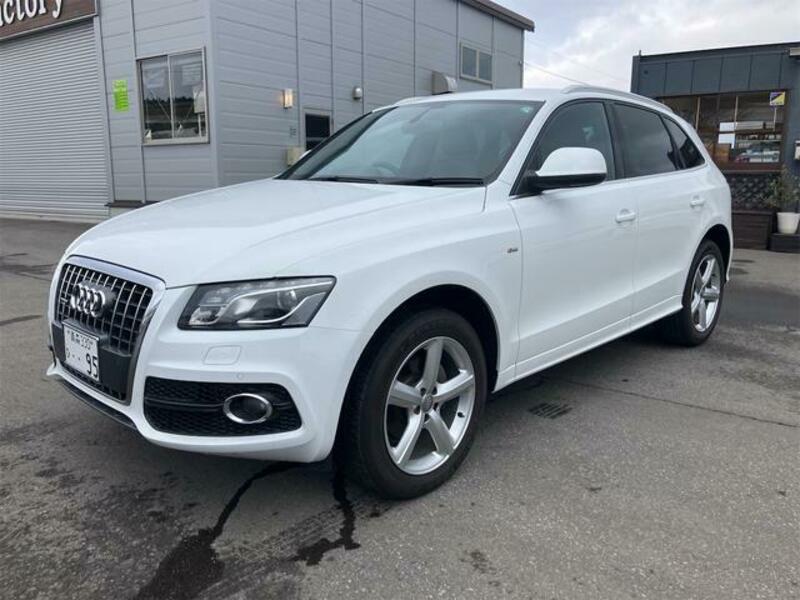 AUDI Q5