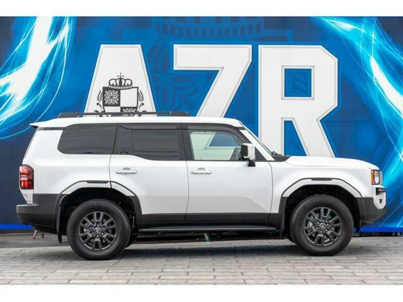 LAND CRUISER 250