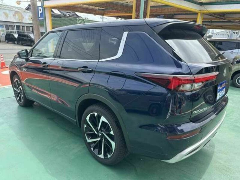 OUTLANDER PHEV