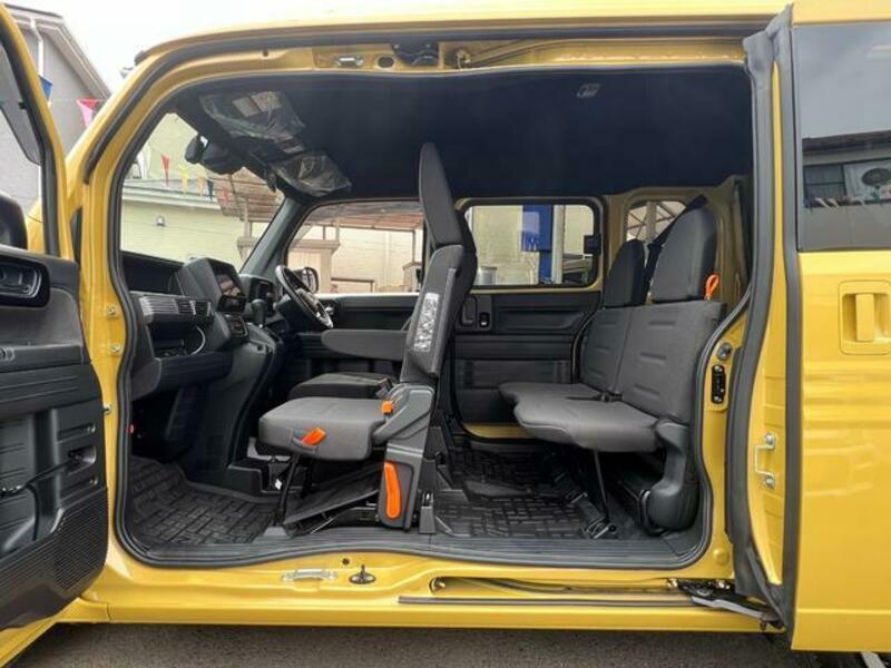 N-VAN