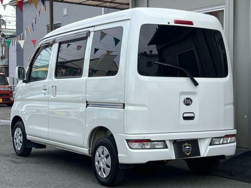 PIXIS VAN