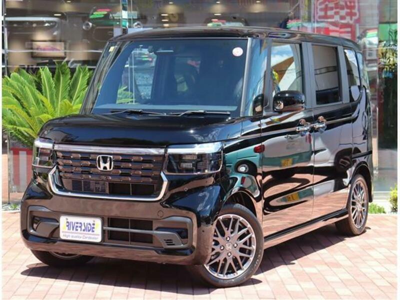 HONDA N BOX CUSTOM