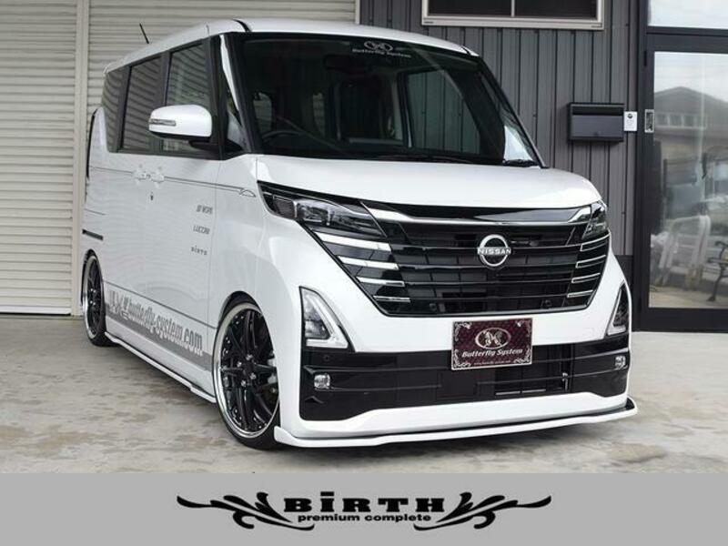 NISSAN ROOX