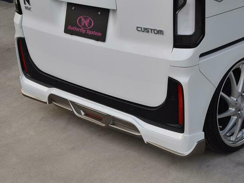 N BOX CUSTOM