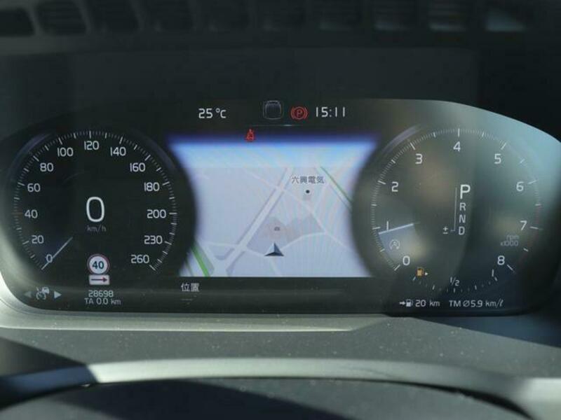 XC90