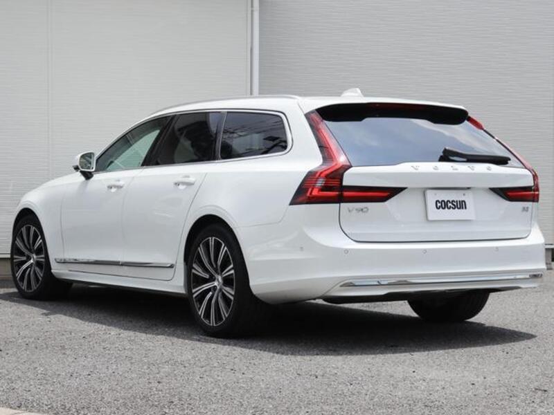 V90