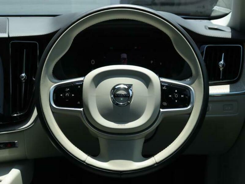 XC60