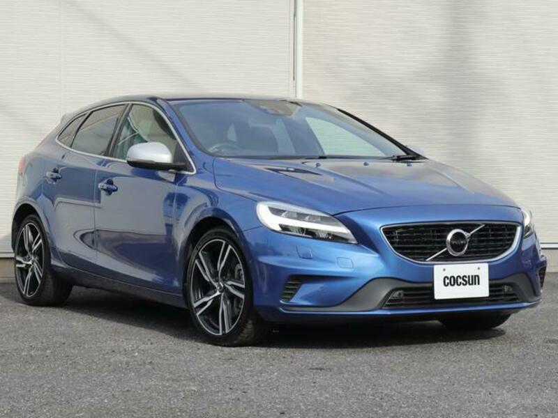 V40