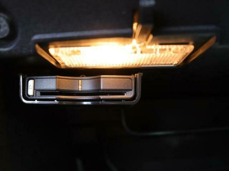 V40