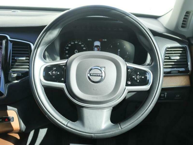 XC90
