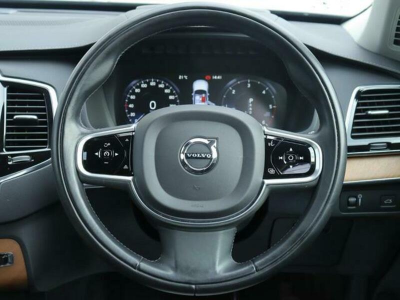 XC90
