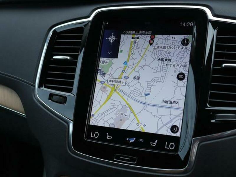 XC90
