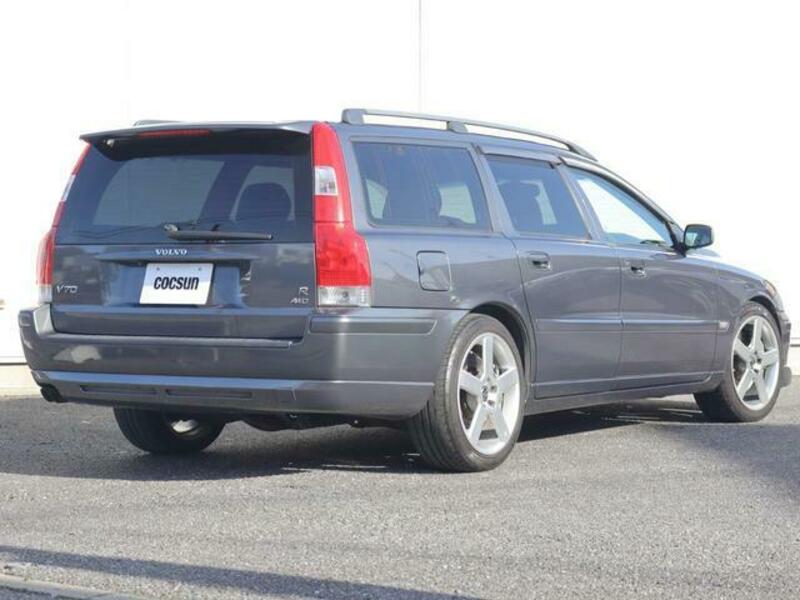 V70