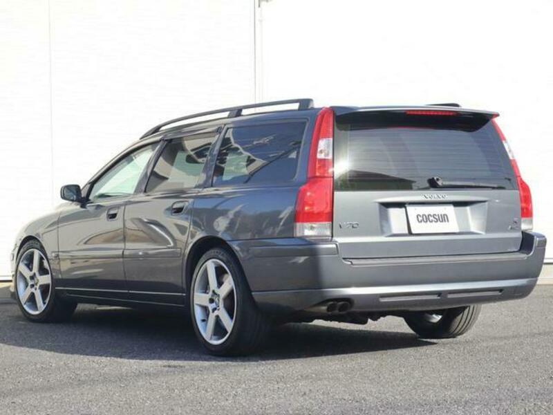 V70