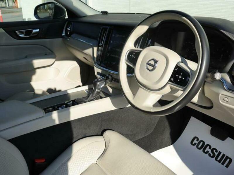 V60