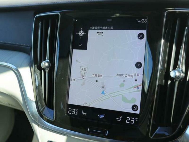 V60
