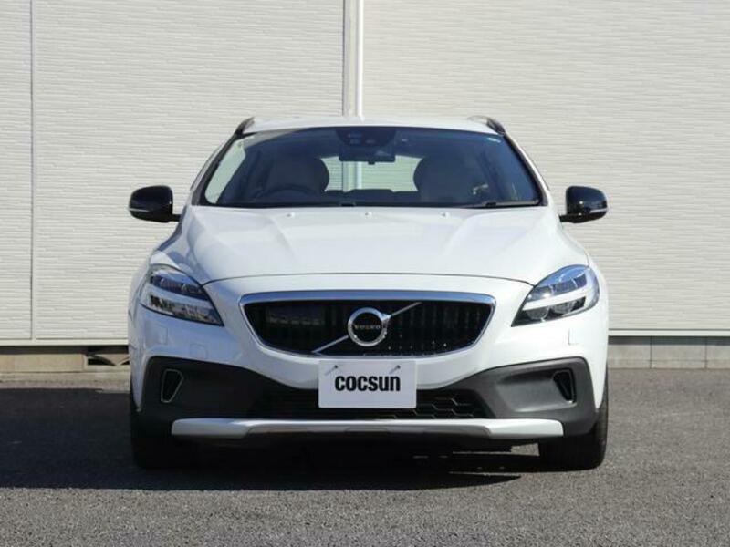 V40