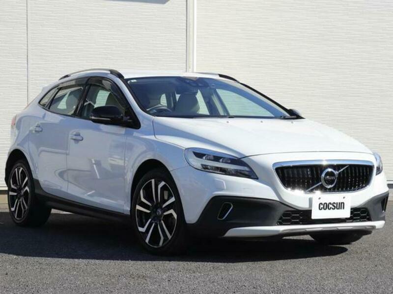 V40