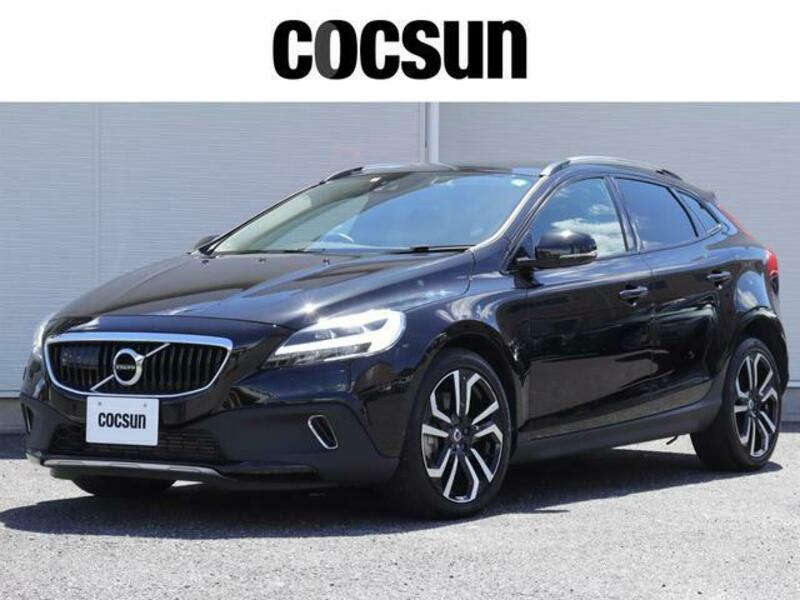 VOLVO V40
