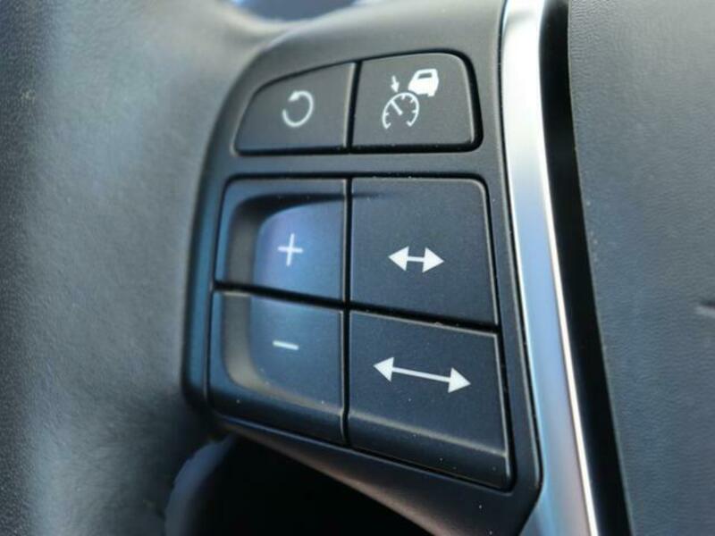 V40
