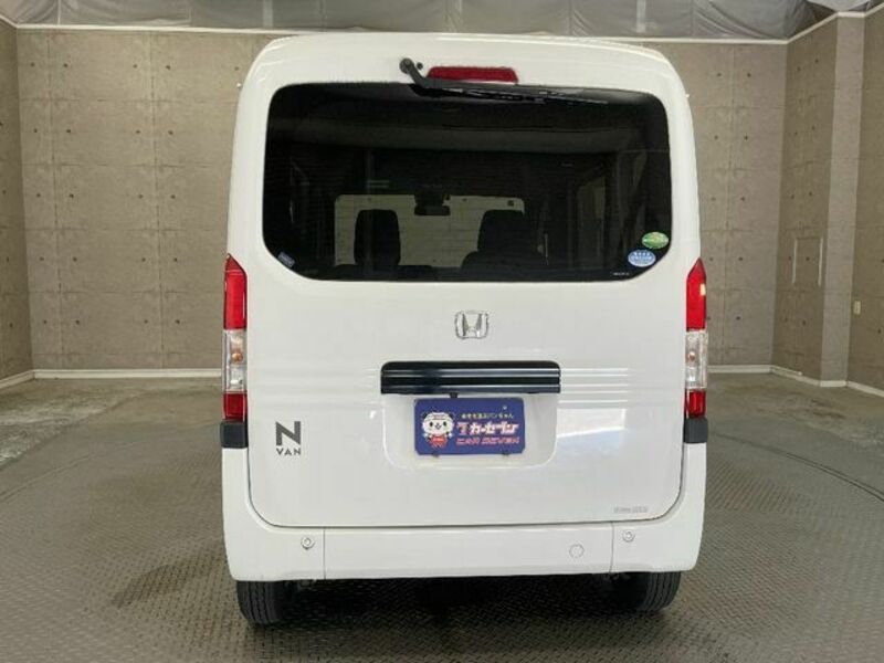 N-VAN