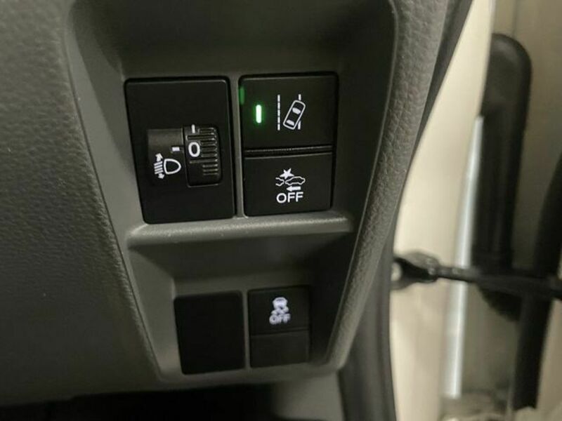 N-VAN