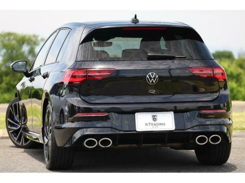 GOLF R