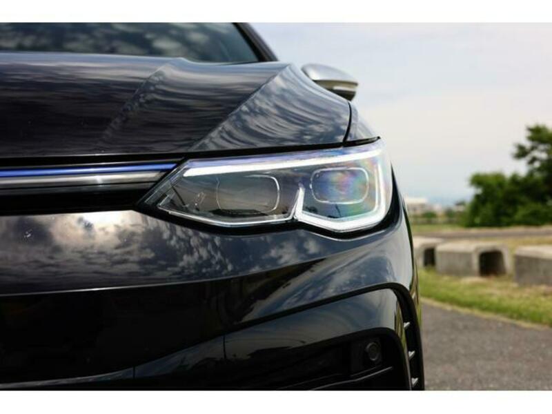 GOLF R