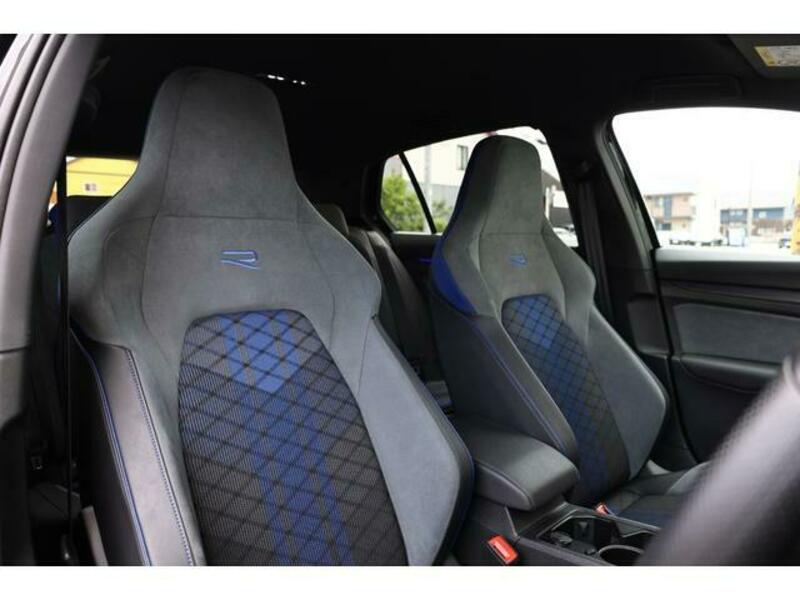 GOLF R