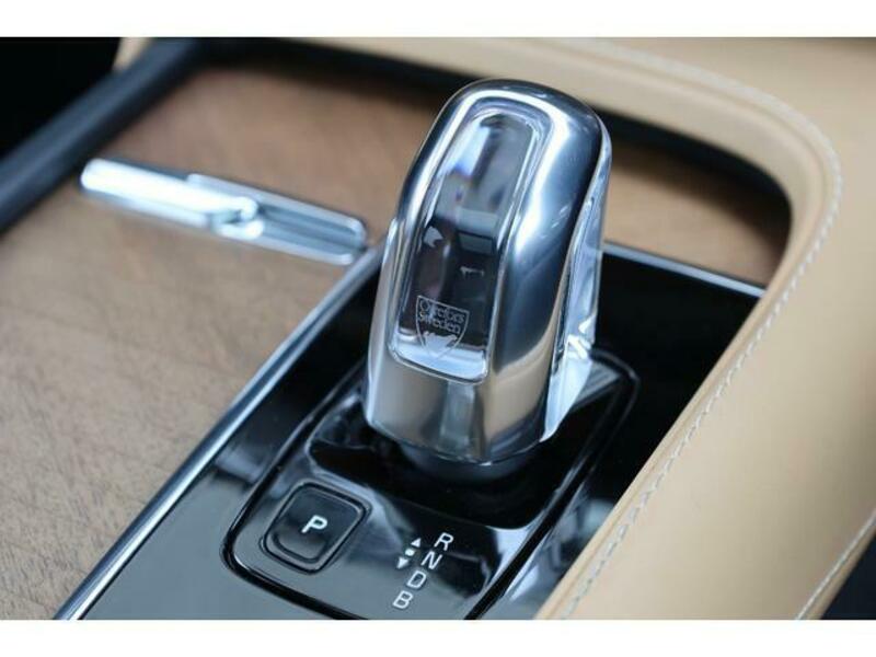 XC90