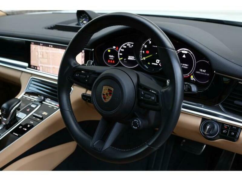 PANAMERA