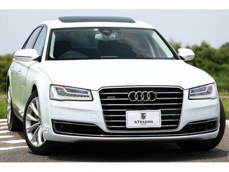 AUDI A8
