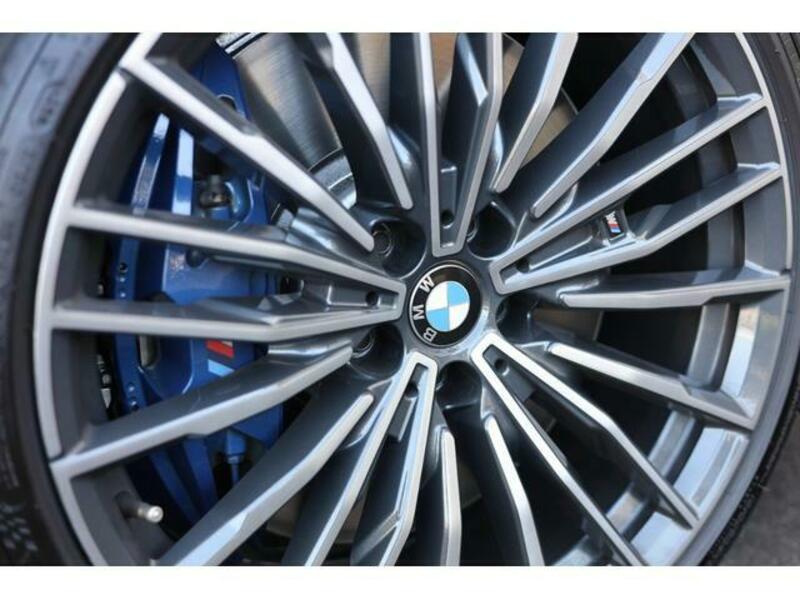 8 SERIES