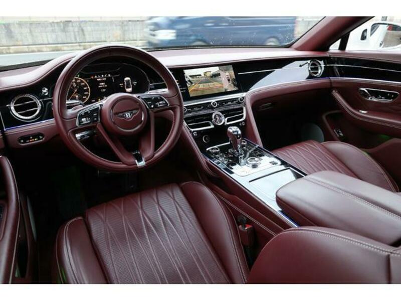 FLYING SPUR