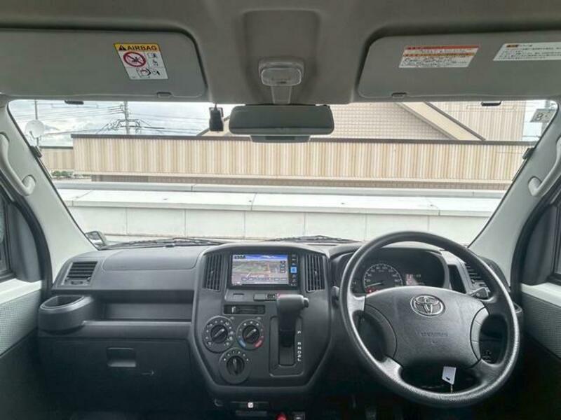 TOWNACE TRUCK
