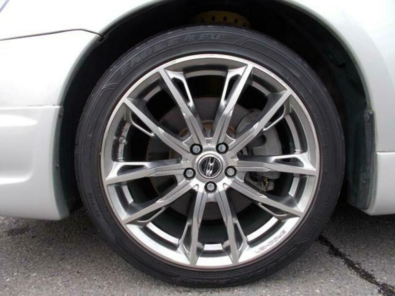 LEGACY B4