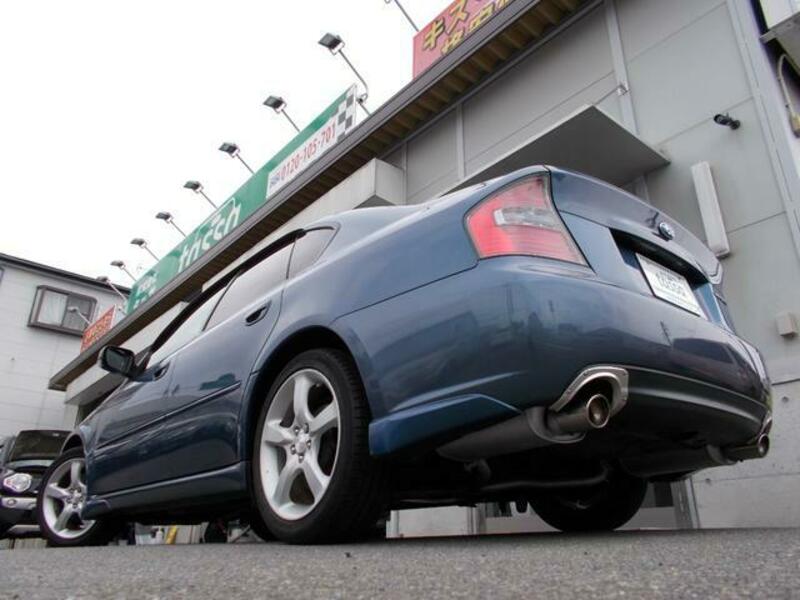 LEGACY B4