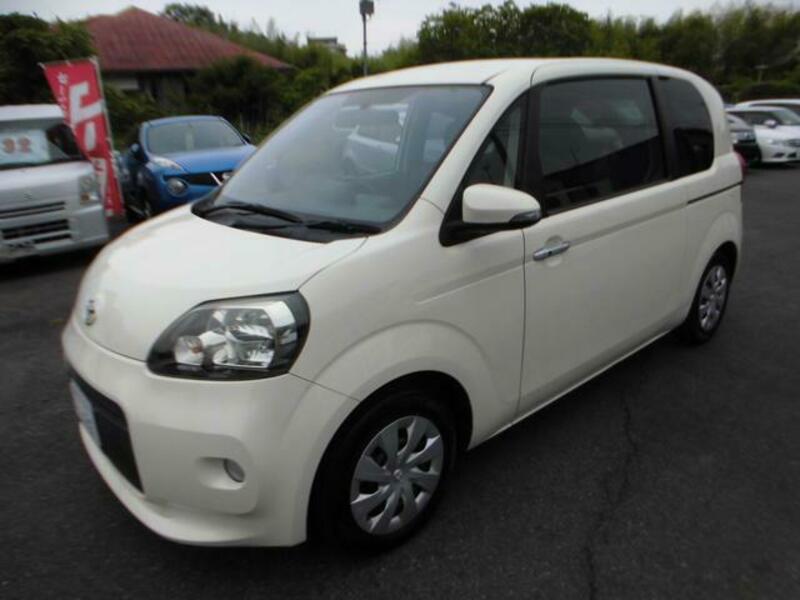 TOYOTA PORTE