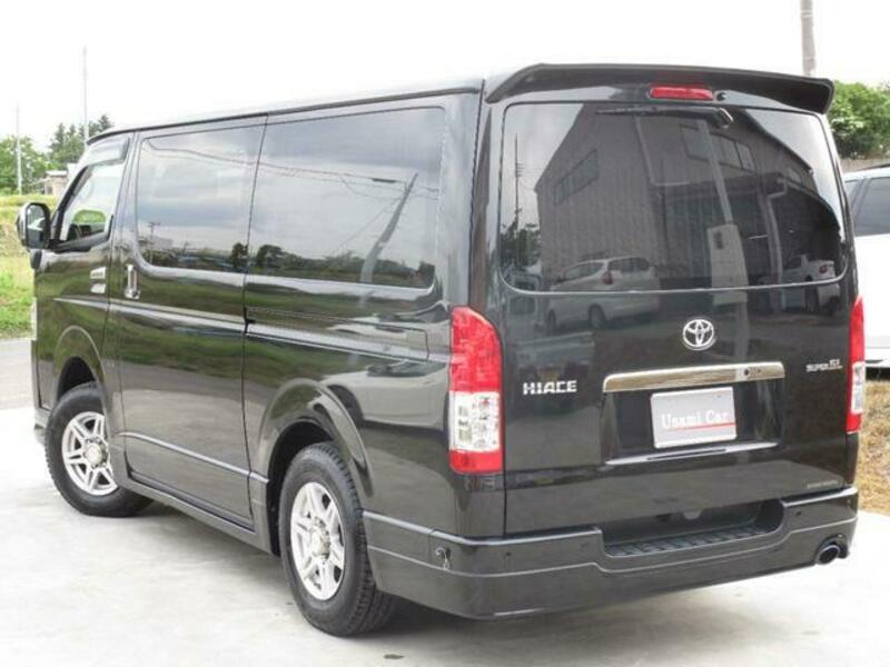 HIACE VAN