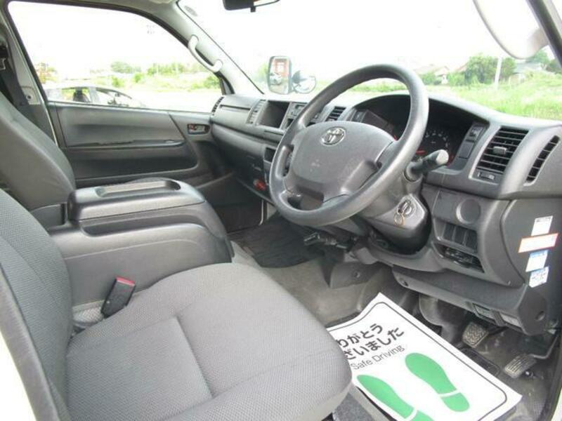 HIACE WAGON