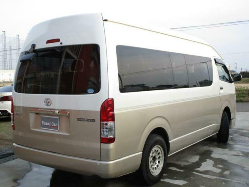 HIACE WAGON