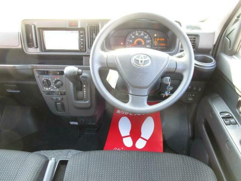 PIXIS VAN