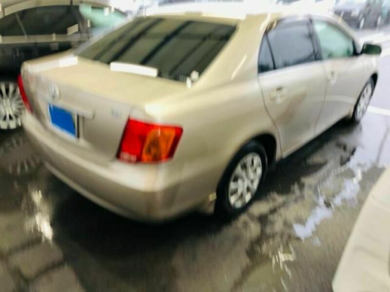 COROLLA AXIO