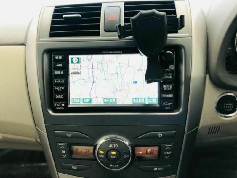 COROLLA AXIO