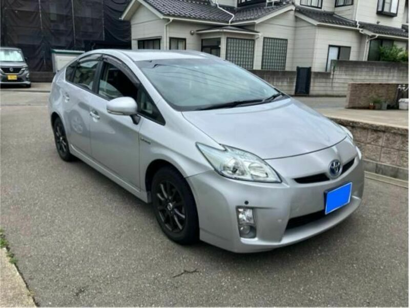 PRIUS-0