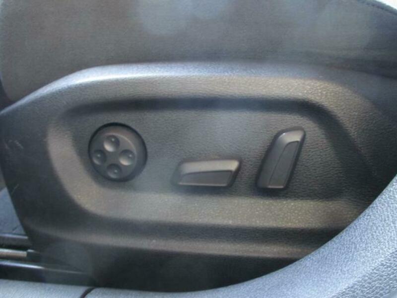 Q3