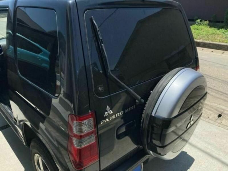 PAJERO MINI