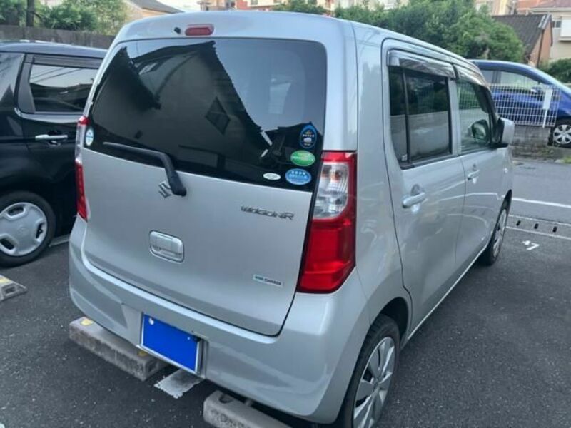 WAGON R