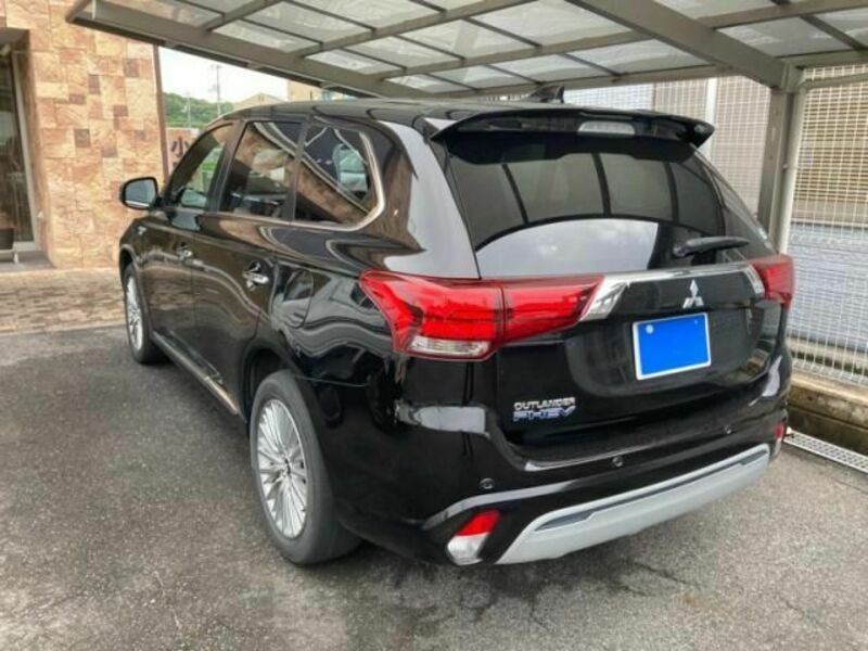 OUTLANDER PHEV
